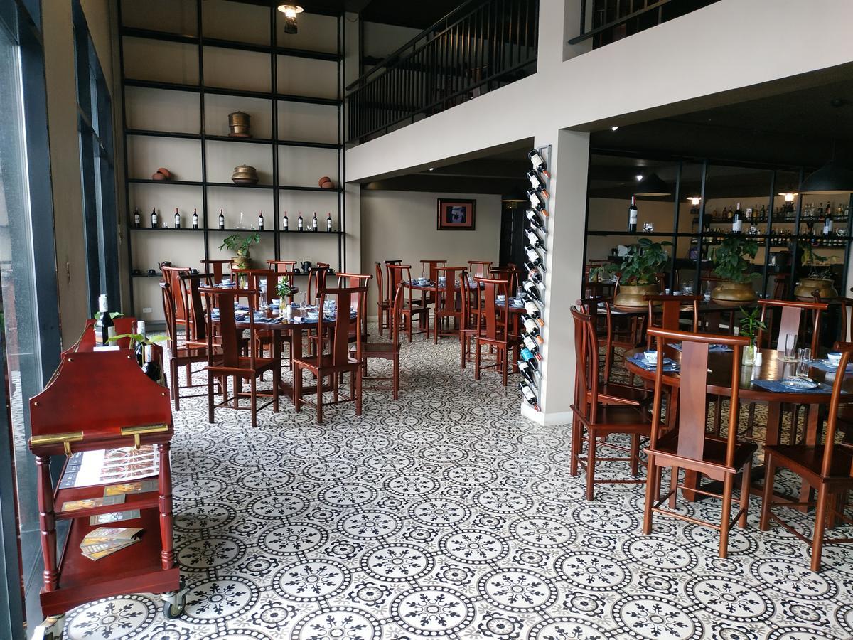 Minh Duc Hotel Ha Long Exterior photo